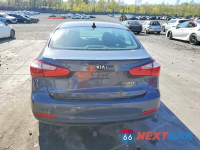 Zdjęcie 6 z 12 samochodu: 2016 KIA FORTE LX VIN:KNAFX4A69G5478914 - miniatura