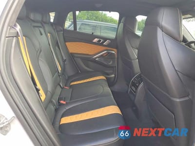 Zdjęcie 11 z 14 samochodu: 2020 BMW X6 M VIN:5YMCY0C09L9B05681 - miniatura