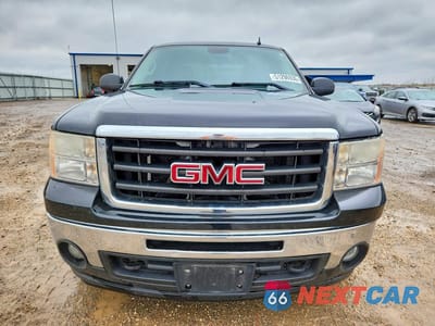 Piąte zdjęcie samochodu w środku: 2011 GMC SIERRA K1500 SLE VIN:3GTP2VE37BG152171 - miniatura