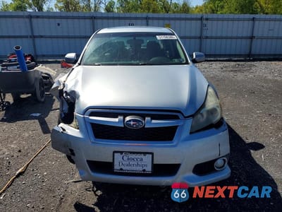 Piąte zdjęcie samochodu w środku: 2013 SUBARU LEGACY 2.5I LIMITED VIN:4S3BMBK64D3038703 - miniatura
