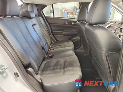 Zdjęcie 10 z 13 samochodu: 2025 MITSUBISHI ECLIPSE CROSS SE VIN:JA4ATWAA6SZ045975 - miniatura
