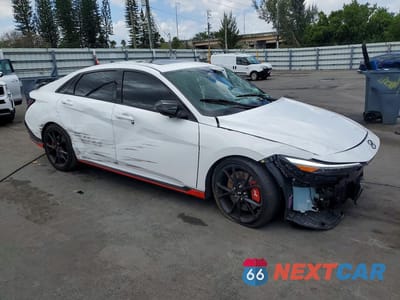 Czwarte zdjęcie samochodu z boku: 2025 HYUNDAI ELANTRA N BASE VIN:KMHLW4DK8SU025539 - miniatura