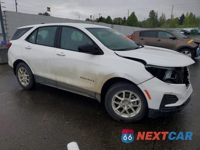 Czwarte zdjęcie samochodu z boku: 2022 CHEVROLET EQUINOX LS VIN:3GNAXHEV4NS245264 - miniatura