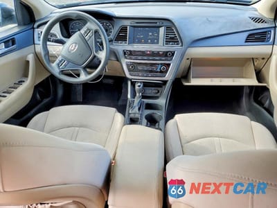 Zdjęcie 8 z 12 samochodu: 2017 HYUNDAI SONATA SE VIN:5NPE24AF2HH480681 - miniatura