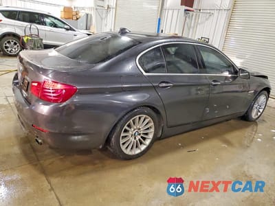 Trzecie zdjęcie samochodu z tyłu: 2011 BMW 535 XI VIN:WBAFU7C51BC873558 - miniatura