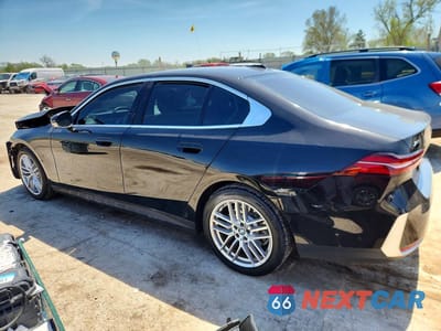Drugie zdjęcie samochodu z przodu: 2025 BMW 530 XI VIN:WBA53FJ05SCT20511 - miniatura