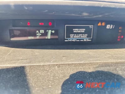 Zdjęcie 9 z 12 samochodu: 2015 TOYOTA PRIUS V FIVE VIN:JTDZN3EU3FJ038802 - miniatura