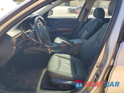 Zdjęcie 7 z 12 samochodu: 2010 BMW 328 I VIN:WBAPH7C5XAE129954 - miniatura