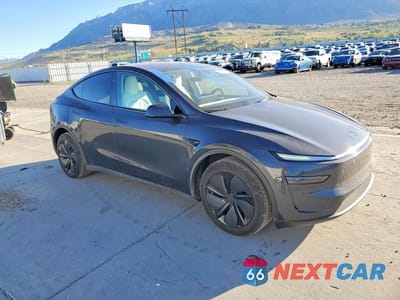 Czwarte zdjęcie samochodu z boku: 2026 TESLA MODEL Y VIN:7SAYGDEE0TF390830 - miniatura
