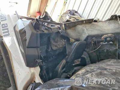 Zdjęcie 6 z 10 samochodu: 2024 CAN-AM MAVERICK X3 UTILITY VEHICLE VIN:3JBVGAV4XRE000629 - miniatura