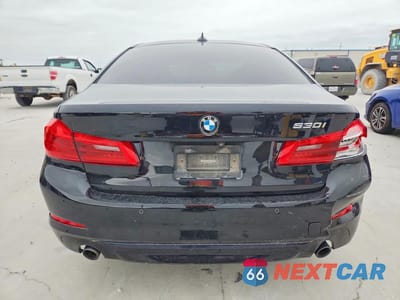 Zdjęcie 6 z 12 samochodu: 2020 BMW 530 I VIN:WBAJR3C09LCE59974 - miniatura
