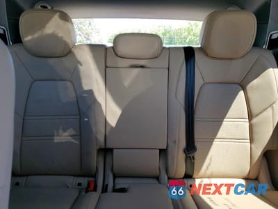 Zdjęcie 10 z 13 samochodu: 2022 PORSCHE CAYENNE VIN:WP1AA2AY1NDA00623 - miniatura