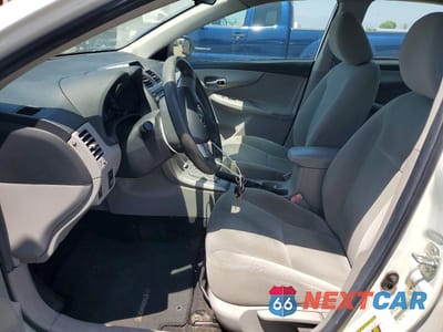 Zdjęcie 7 z 12 samochodu: 2012 TOYOTA COROLLA LE VIN:5YFBU4EE3CP024151 - miniatura