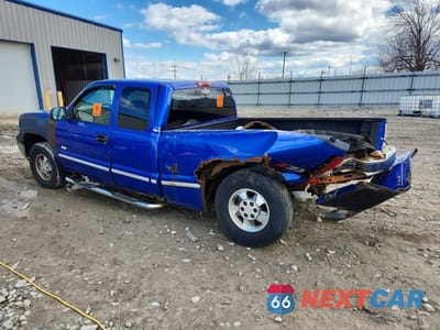 Drugie zdjęcie samochodu z przodu: 2003 CHEVROLET SILVERADO K1500 VIN:2GCEK19T931185161 - miniatura
