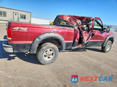 Trzecie zdjęcie samochodu z tyłu: 2000 FORD F250 SUPER DUTY VIN:1FTNW21LXYED31210 - miniatura