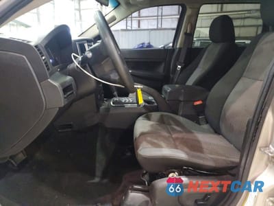 Zdjęcie 7 z 13 samochodu: 2008 JEEP GRAND CHEROKEE LAREDO VIN:1J8GR48K98C246193 - miniatura