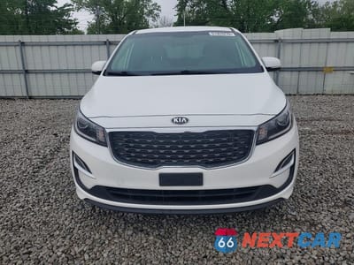 Piąte zdjęcie samochodu w środku: 2019 KIA SEDONA LX VIN:KNDMB5C17K6544265 - miniatura