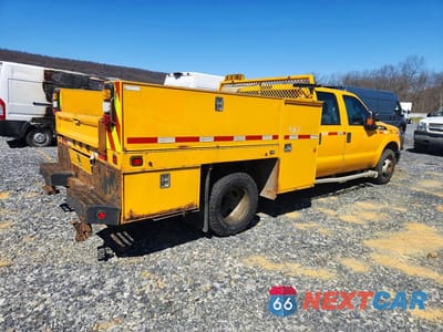 Trzecie zdjęcie samochodu z tyłu: 2016 FORD F350 SUPER DUTY VIN:1FD8W3G69GEA33522 - miniatura