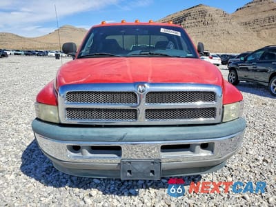 Piąte zdjęcie samochodu w środku: 1998 DODGE RAM 1500 VIN:3B7HC13Y0WG171742 - miniatura
