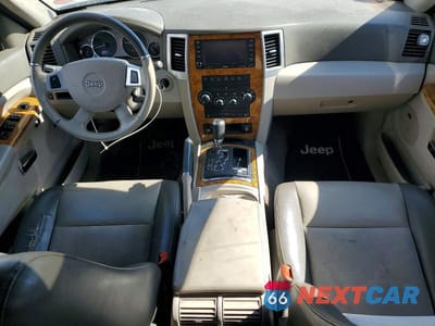 Zdjęcie 8 z 12 samochodu: 2009 JEEP GRAND CHEROKEE LIMITED VIN:1J8HR58P59C511005 - miniatura