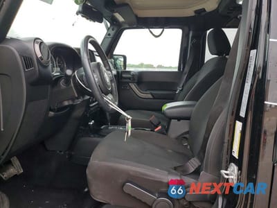 Zdjęcie 7 z 13 samochodu: 2016 JEEP WRANGLER UNLIMITED SPORT VIN:1C4BJWDG6GL330606 - miniatura