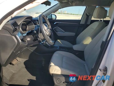 Zdjęcie 7 z 12 samochodu: 2019 AUDI Q3 PREMIUM VIN:WA1AECF39K1078762 - miniatura
