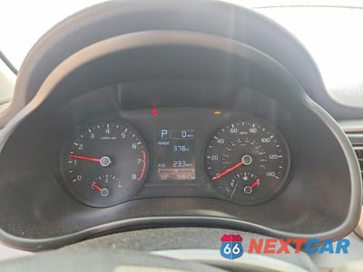 Zdjęcie 9 z 13 samochodu: 2023 KIA RIO LX VIN:3KPA24AD1PE616007 - miniatura
