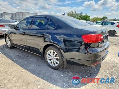 Drugie zdjęcie samochodu z przodu: 2011 VOLKSWAGEN JETTA SE VIN:3VWDX7AJ3BM307494 - miniatura