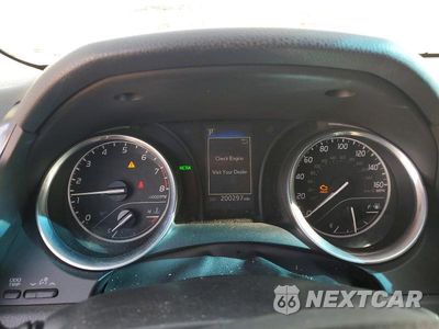 Zdjęcie 9 z 12 samochodu: 2018 TOYOTA CAMRY SE VIN:4T1B11HK5JU571166 - miniatura