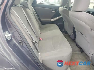 Zdjęcie 10 z 12 samochodu: 2013 TOYOTA PRIUS THREE VIN:JTDKN3DUXD5647457 - miniatura
