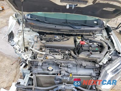 Zdjęcie 11 z 12 samochodu: 2018 NISSAN ROGUE SV VIN:JN8AT2MT0JW492060 - miniatura