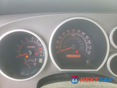 Zdjęcie 9 z 12 samochodu: 2010 TOYOTA TUNDRA GRADE VIN:5TFDW5F11AX133078 - miniatura