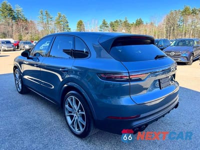 Trzecie zdjęcie samochodu z tyłu: 2019 PORSCHE CAYENNE VIN:WP1AA2AY9KDA01367 - miniatura