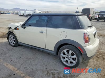 Drugie zdjęcie samochodu z przodu: 2007 MINI COOPER VIN:WMWMF33527TT51488 - miniatura