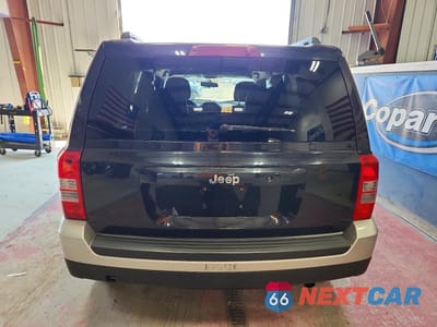 Zdjęcie 6 z 13 samochodu: 2011 JEEP PATRIOT SPORT VIN:1J4NT1GA2BD107686 - miniatura