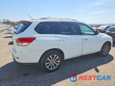 Trzecie zdjęcie samochodu z tyłu: 2015 NISSAN PATHFINDER S VIN:5N1AR2MM6FC680184 - miniatura