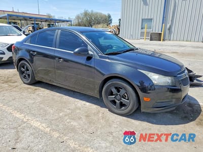 Czwarte zdjęcie samochodu z boku: 2014 CHEVROLET CRUZE LT VIN:1G1PD5SB1E7213853 - miniatura