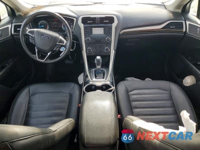 Zdjęcie 8 z 12 samochodu: 2016 FORD FUSION SE VIN:3FA6P0HD9GR218130 - miniatura