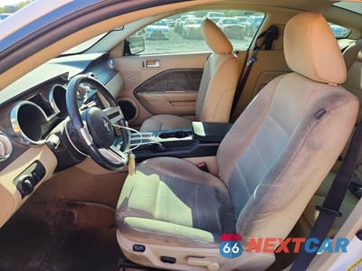 Zdjęcie 7 z 12 samochodu: 2008 FORD MUSTANG VIN:1ZVHT80N885130849 - miniatura