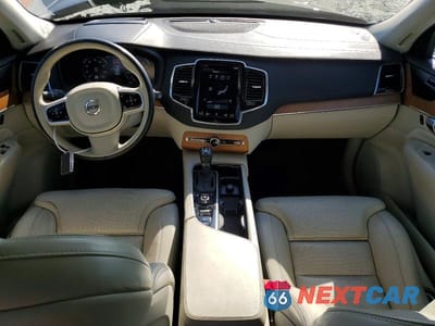 Zdjęcie 8 z 13 samochodu: 2020 VOLVO XC90 T6 INSCRIPTION VIN:YV4A221L1L1563461 - miniatura