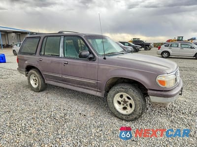 Czwarte zdjęcie samochodu z boku: 1997 FORD EXPLORER VIN:1FMDU34E6VZA96194 - miniatura