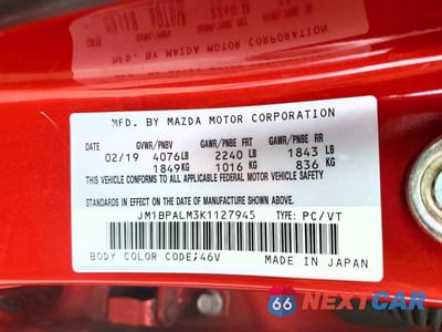 Zdjęcie 12 z 12 samochodu: 2019 MAZDA 3 PREFERRED PLUS VIN:JM1BPALM3K1127945 - miniatura
