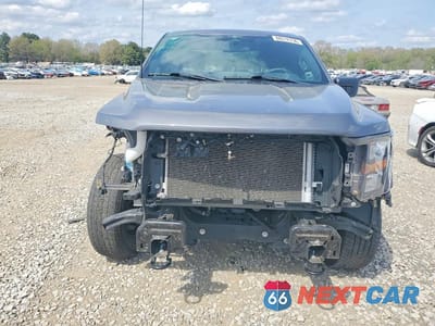 Piąte zdjęcie samochodu w środku: 2023 FORD F150 SUPERCREW VIN:1FTFW1E51PKD43742 - miniatura