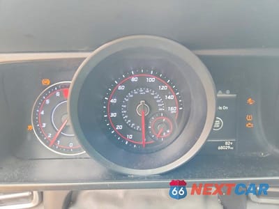 Zdjęcie 9 z 12 samochodu: 2021 HYUNDAI ELANTRA SEL VIN:5NPLM4AG4MH017459 - miniatura