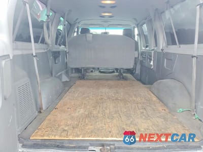 Zdjęcie 10 z 13 samochodu: 2012 FORD ECONOLINE E350 SUPER DUTY WAGON VIN:1FBNE3BL7CDA61105 - miniatura