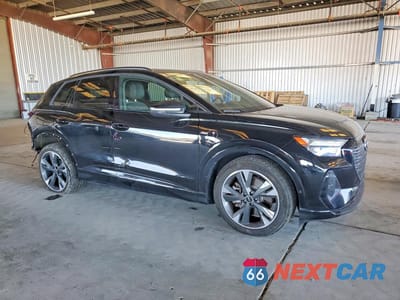 Czwarte zdjęcie samochodu z boku: 2024 AUDI Q4 E-TRON PREMIUM PLUS VIN:WA1LUBFZ7RP044398 - miniatura