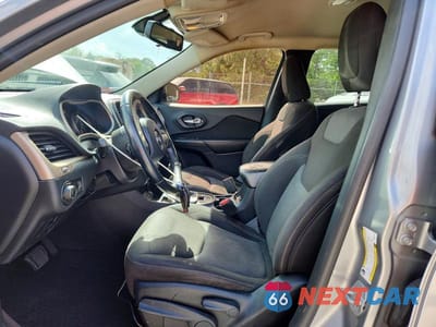 Zdjęcie 7 z 13 samochodu: 2022 JEEP CHEROKEE SPORT VIN:1C4PJLAB0GW362463 - miniatura