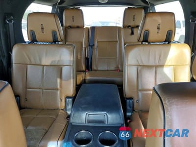 Zdjęcie 10 z 13 samochodu: 2011 LINCOLN NAVIGATOR L VIN:5LMJJ3H55BEJ03691 - miniatura