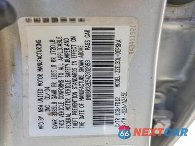 Zdjęcie 12 z 12 samochodu: 2004 TOYOTA COROLLA S VIN:1NXBR32E54Z302953 - miniatura