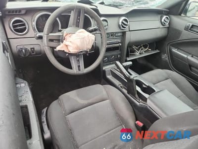 Zdjęcie 8 z 13 samochodu: 2006 FORD MUSTANG VIN:1ZVFT80N665140557 - miniatura